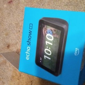 Alexa echo show gen five